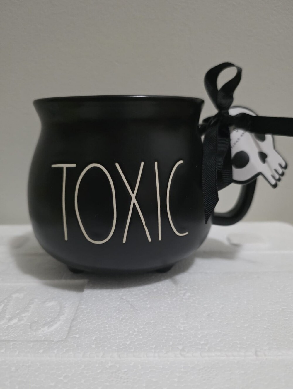 Rae Dunn TOXIC Black Couldron Ceramic Mug - Smooth 🟢☠️⚫